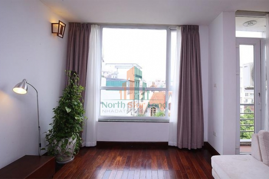 Cho thuê căn hộ siêu rộng 3 phòng ngủ, đi bộ 3 bước chân tới hồ Tây 3