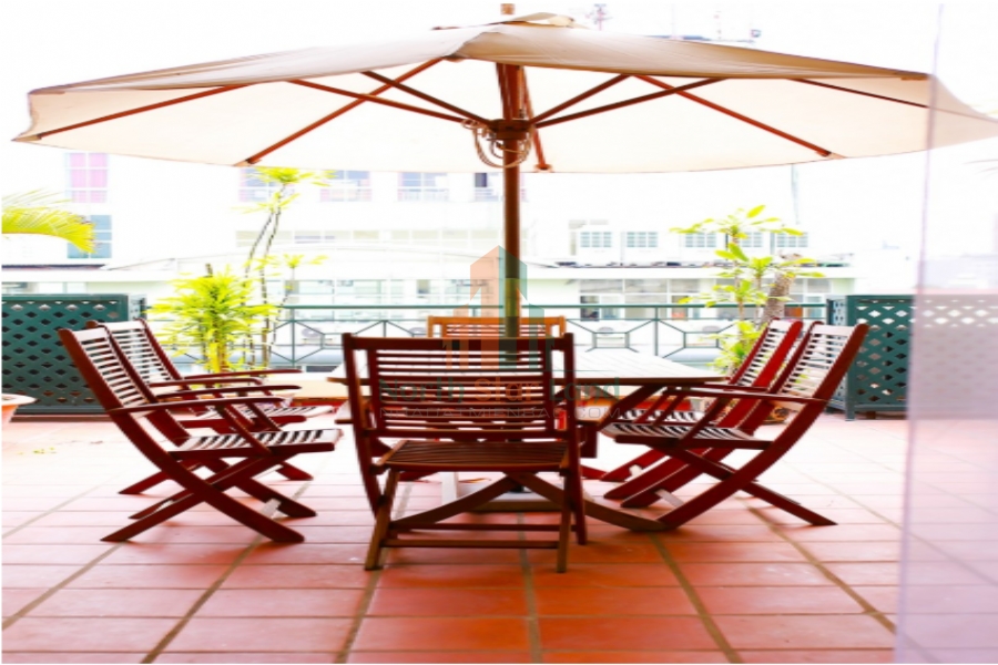 Ấn tượng với căn hộ cao cấp Mayfair Hanoi nhiều tầng đẹp bình yên, ngập ánh sáng, nổi bật giữa thủ đô 24