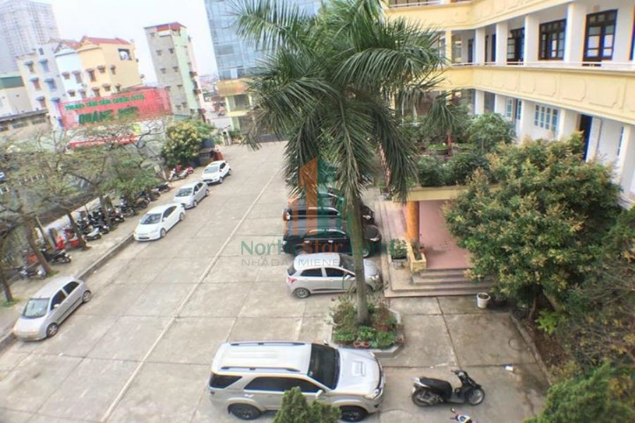 Cho thuê văn phòng nhỏ và văn phòng đầy đủ nội thất tại mặt phố Giải Phóng, quận Hoàng Mai 1