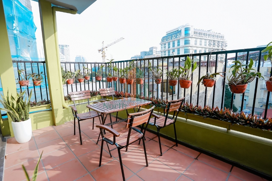 Cho thuê căn hộ dịch vụ 2 ngủ hiện đại gần Ga Hà Nội, full nội thất 6