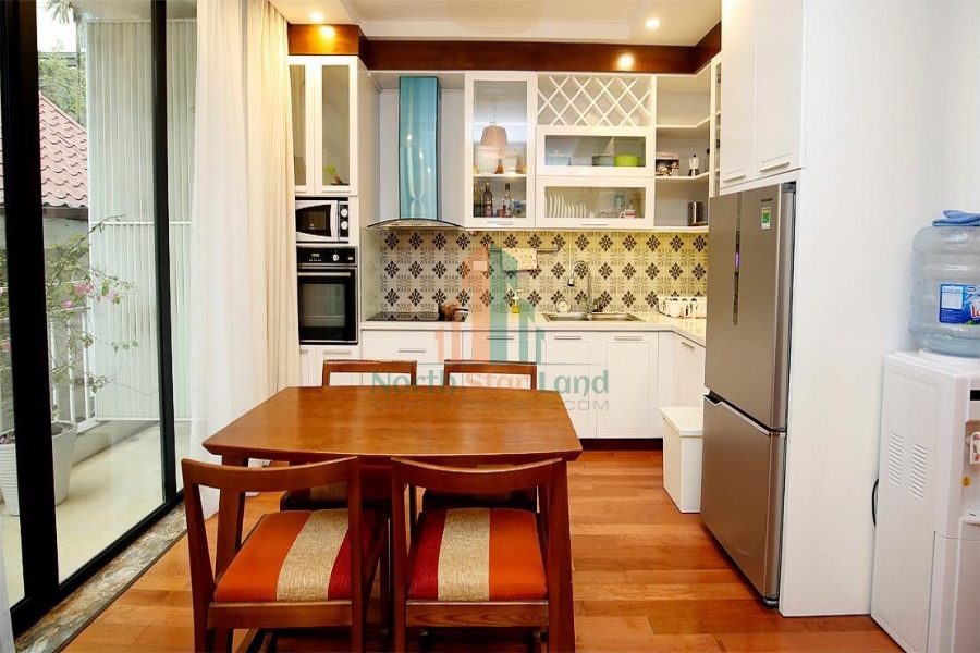 Chính chủ cho thuê căn hộ hiện đai 2 PN phố Đặng Thai Mai, Tây Hồ, Giá hợp lý 9