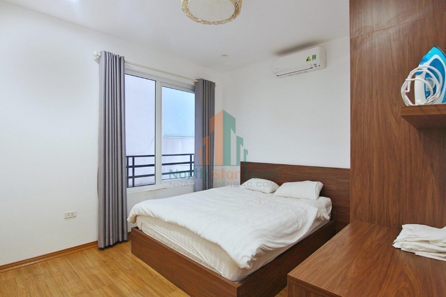 Lạc Vào Không Gian Châu Âu Với Căn Hộ Cho Thuê 2 PN View Hồ Tây Tuyệt Đẹp 15