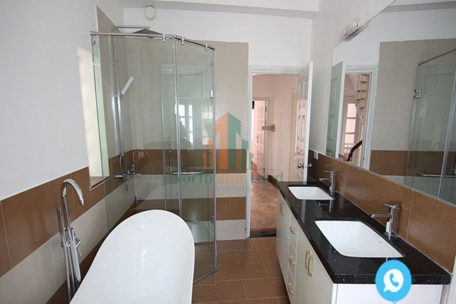 Biệt thự sân vườn và bể bơi dành cho khách hàng đẳng cấp quận Tây Hồ 17