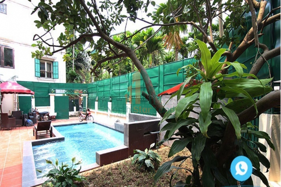 Biệt thự sân vườn và bể bơi dành cho khách hàng đẳng cấp quận Tây Hồ 4