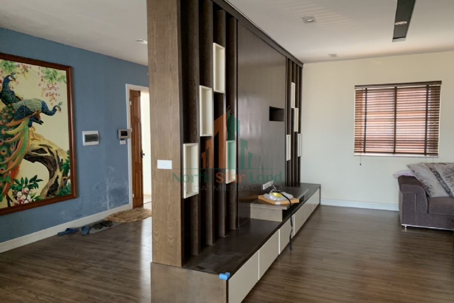 Căn hộ chung cư 2 phòng ngủ ở tầng thượng cho thuê full nội thất, view hồ tuyệt đẹp 4