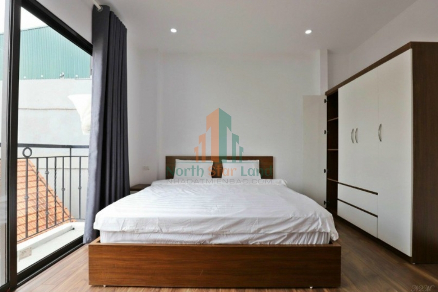 Cho thuê Căn hộ mới tại làng Yên Phụ, Tây Hồ, 01 ngủ, đủ tiện nghi, view Hồ Tây 1