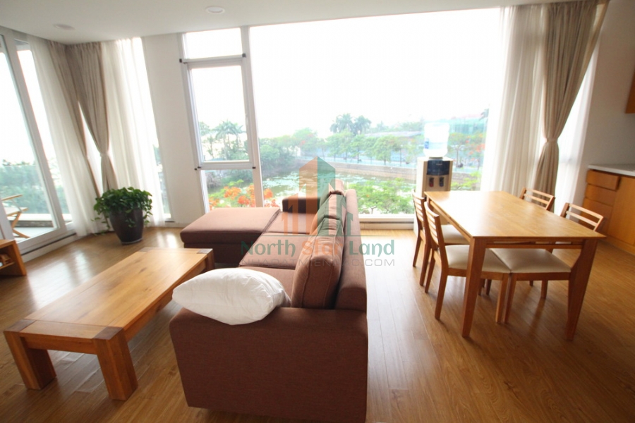 Căn hộ dịch vụ 02 phòng ngủ cho thuê trên đường Tô Ngọc Vân view Hồ quá đẹp 3