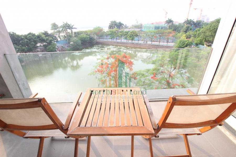 Căn hộ dịch vụ 02 phòng ngủ cho thuê trên đường Tô Ngọc Vân view Hồ quá đẹp 14