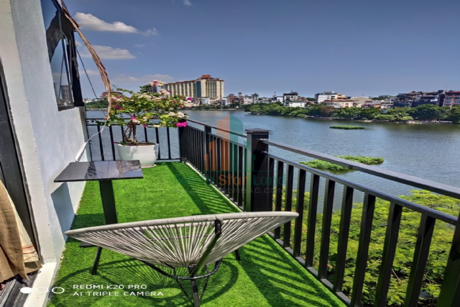 Căn hộ dịch vụ kiểu Studio view Hồ Trúc Bạch với nội thất hoàn toàn mới cho thuê 2