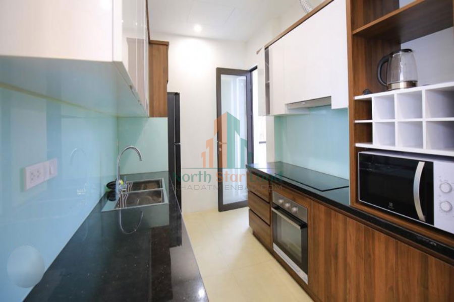 Căn hộ 3 phòng ngủ cho người nước ngoài thuê khu vực Phủ Tây Hồ, quận Tây Hồ 8