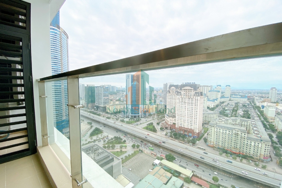 Cần cho thuê căn hộ tầng 27 chung cư Vinhomes Skylake, nội thất cao cấp 4