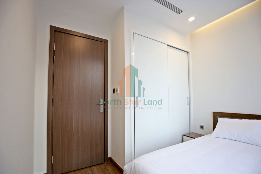 *Chính Chủ Cho Thuê Căn Hộ 2 phòng ngủ đẳng cấp tại tòa M3 - Vinhomes Metropolis* 2