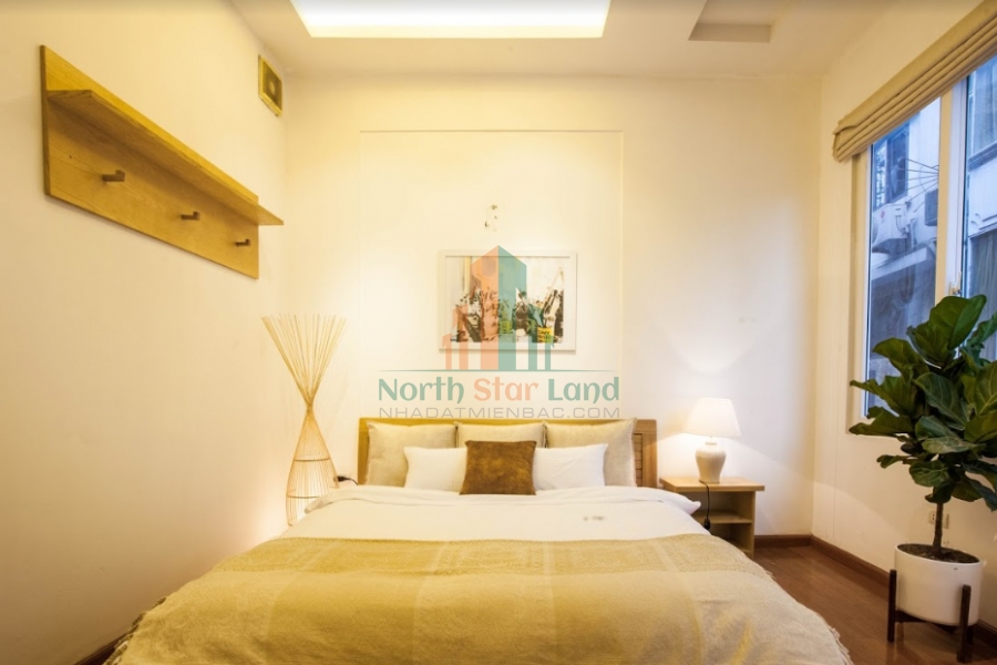 Cho Thuê căn hộ 2 Phòng ngủ lý tưởng tại khu vực Trúc Bạch, Ba Đình, View hồ tuyệt đẹp nhìn từ ban công. 6