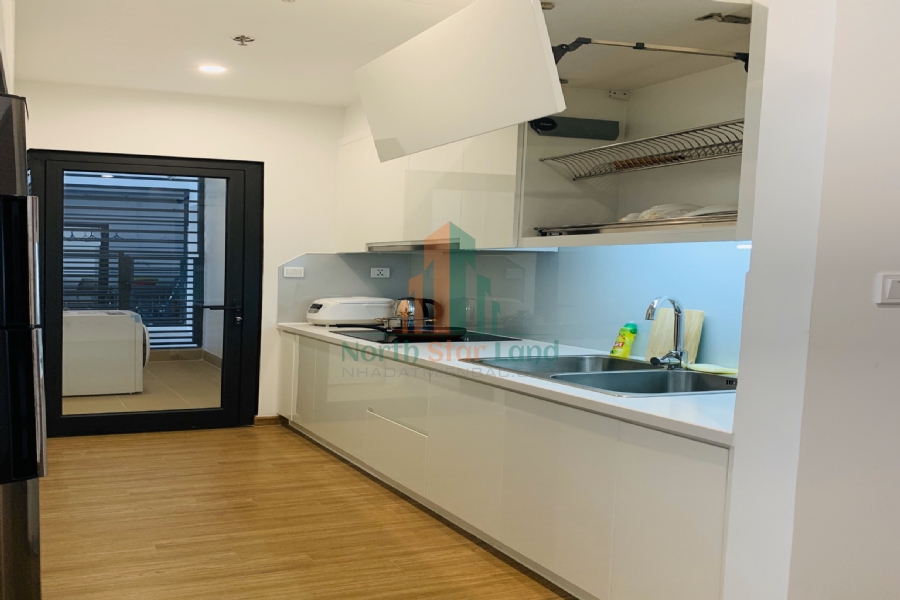 Chính chủ cho thuê căn hộ Vinhomes Skylake 2 ngủ, view Hồ, tầng cao 1