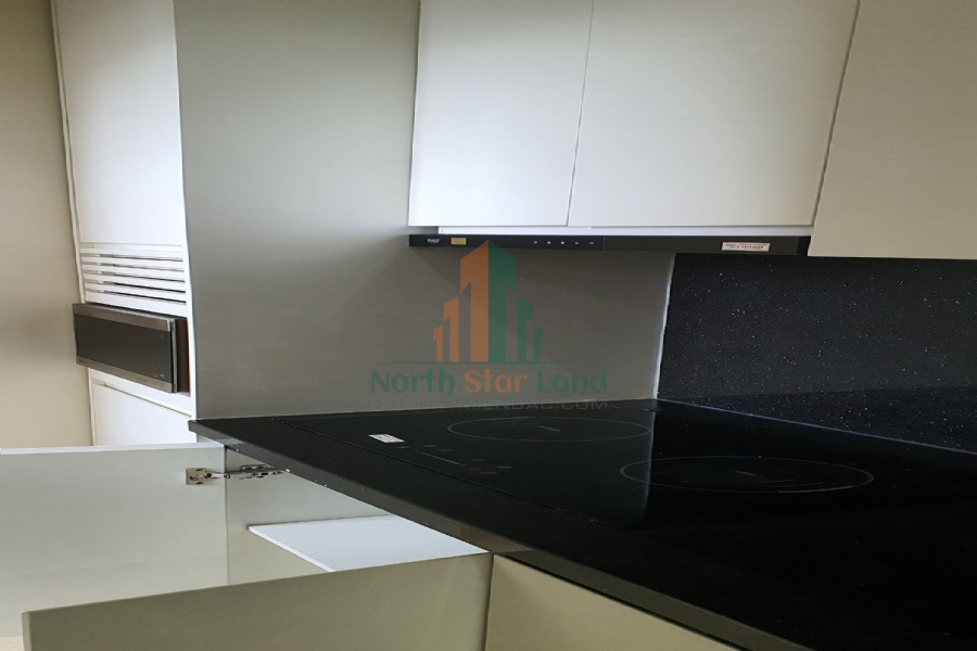 Căn hộ sang xịn view tuyệt đẹp Vinhomes D’Capitale, 1 phòng ngủ, có ban công, full đồ, khu vực quận Cầu Giấy. 9