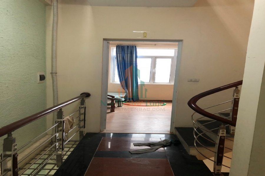 Bán nhà tại Phú Đô, gần SVĐ Mỹ Đình, đường đua F1, full nội thất chỉ việc về ở 4