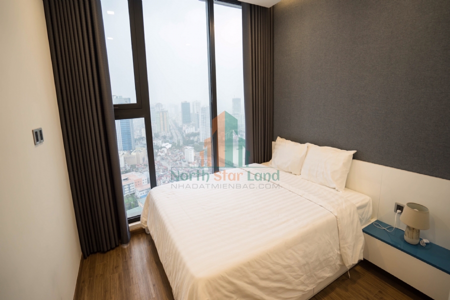 Cho thuê căn hộ cao cấp Vinhomes Metropolis, 2 phòng ngủ, view hồ và thành phố, tại quận Ba Đình. 7