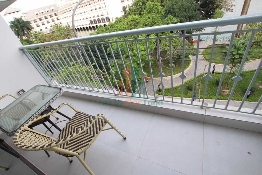 Chính chủ cho thuê căn hộ dịch vụ phố Từ Hoa, đầy đủ đồ đạc, thuận tiện giao thông 6