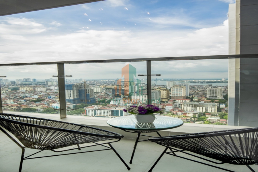 Cho thuê căn hộ hạng sang Vinhomes Skylake, 2 phòng ngủ, tầng cao, view thành phố, tại quận Từ Liêm. 3