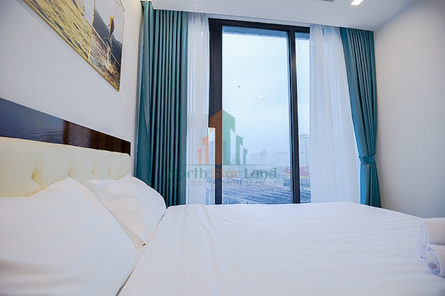 Cho thuê căn hộ cao cấp Vinhomes Metropolis, 3 phòng ngủ, view thành phố khu vực quận Ba Đình 10