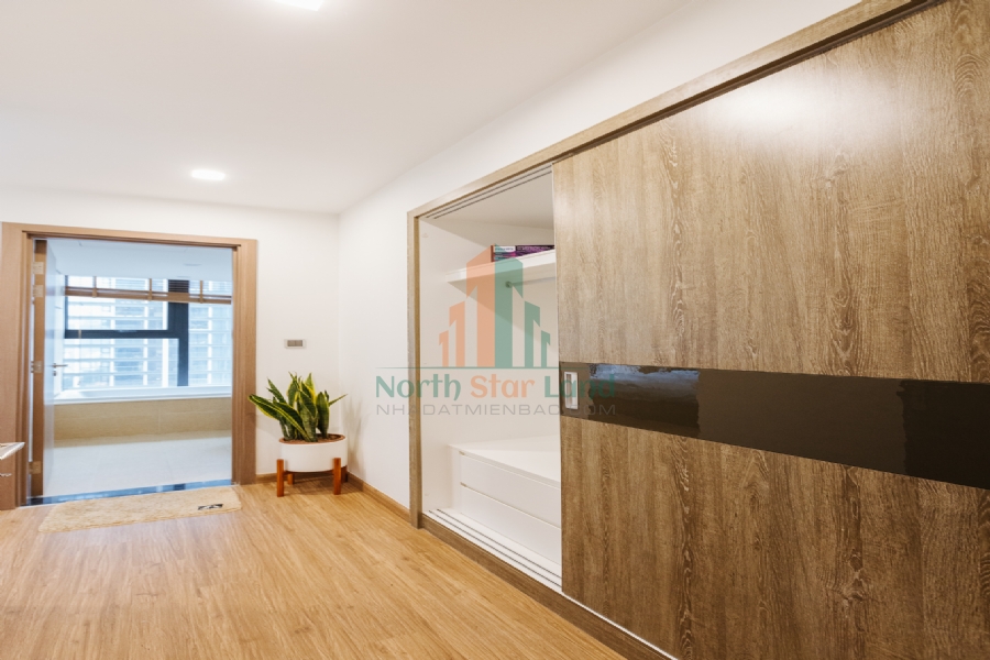 Cho thuê căn hộ cao cấp Vinhomes Metropolis, 3 phòng ngủ, nội thất cao cấp, sang chảnh bậc nhất, tại quận Ba Đình. 11