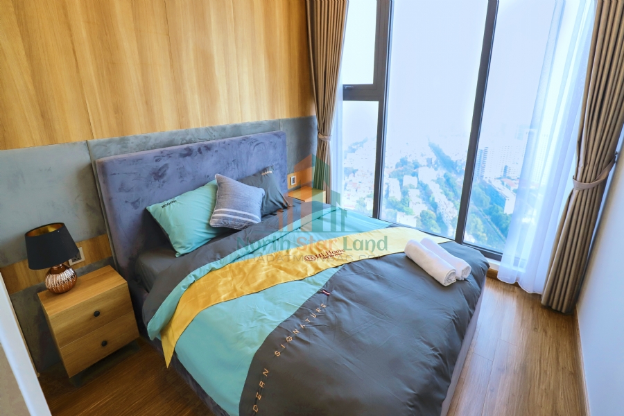 Căn hộ cao cấp Vinhomes Metropolis, 4 phòng ngủ, tầng cao, có ban công, full nội thất cho thuê khu vực quận Ba Đình. 1