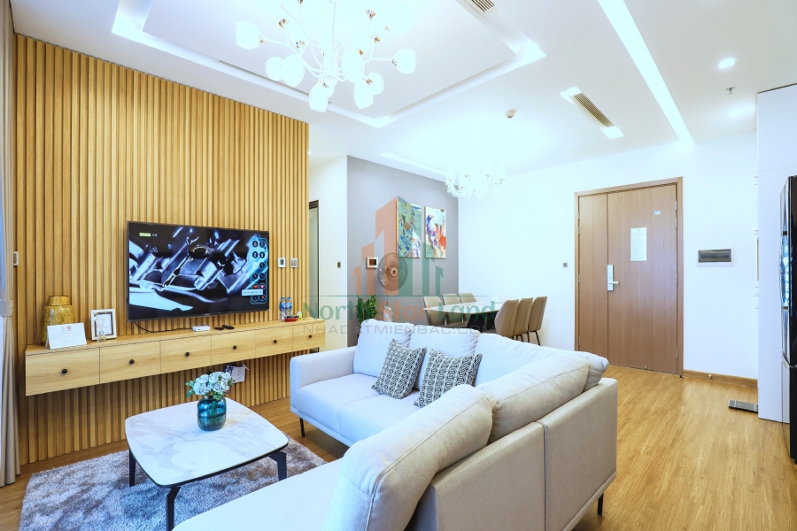 Căn hộ cao cấp Vinhomes Metropolis, 4 phòng ngủ, tầng cao, có ban công, full nội thất cho thuê khu vực quận Ba Đình. 3