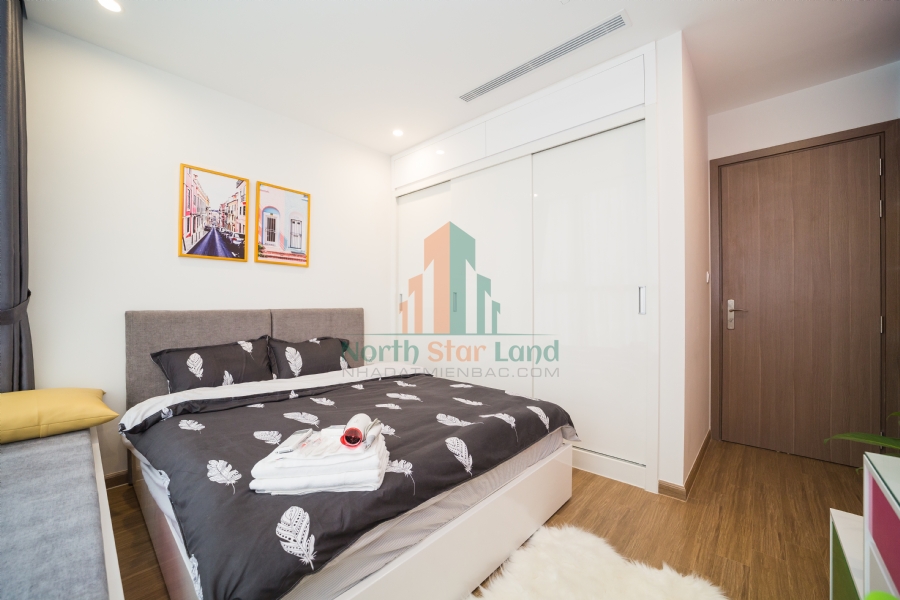 Cho thuê căn hộ cao cấp Vinhomes Skylake, 3 phòng ngủ, tầng cao, view khu dân cư, tại quận Từ Liêm. 2