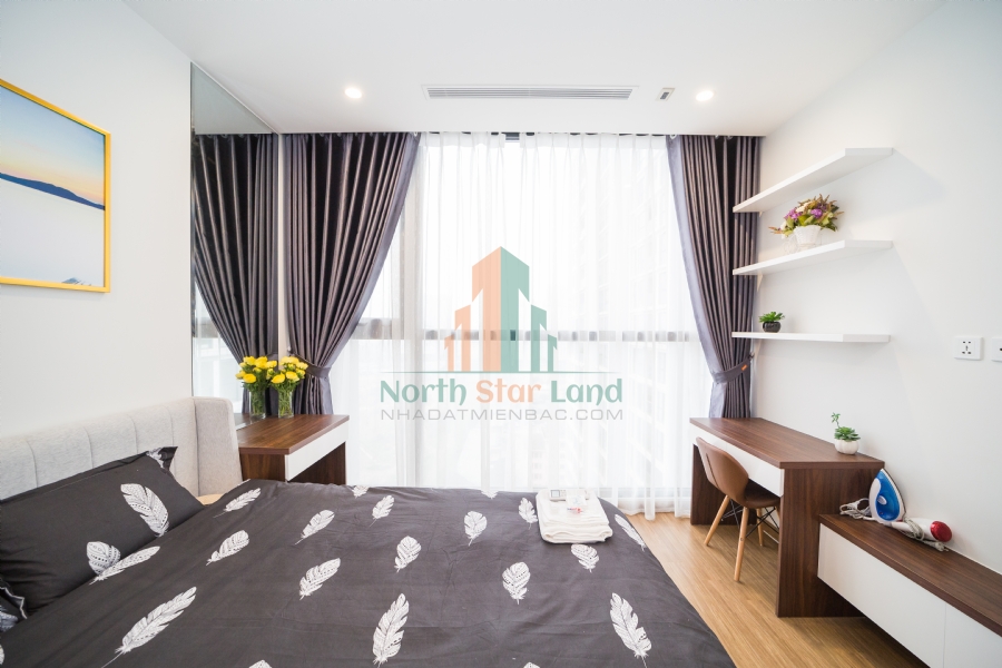 Cho thuê căn hộ cao cấp Vinhomes Skylake, 3 phòng ngủ, tầng cao, view khu dân cư, tại quận Từ Liêm. 1