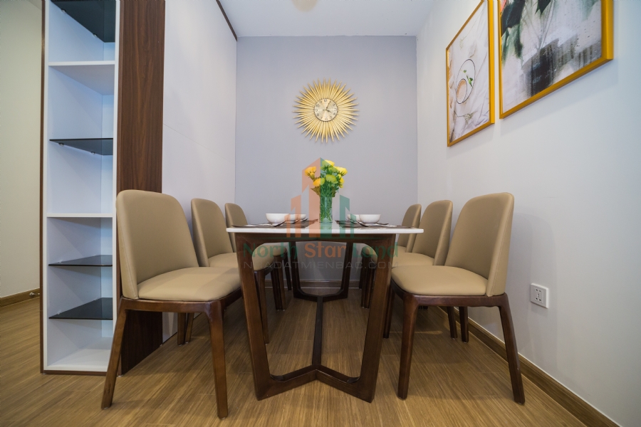 Cho thuê căn hộ cao cấp Vinhomes Skylake, 3 phòng ngủ, tầng cao, view khu dân cư, tại quận Từ Liêm. 2