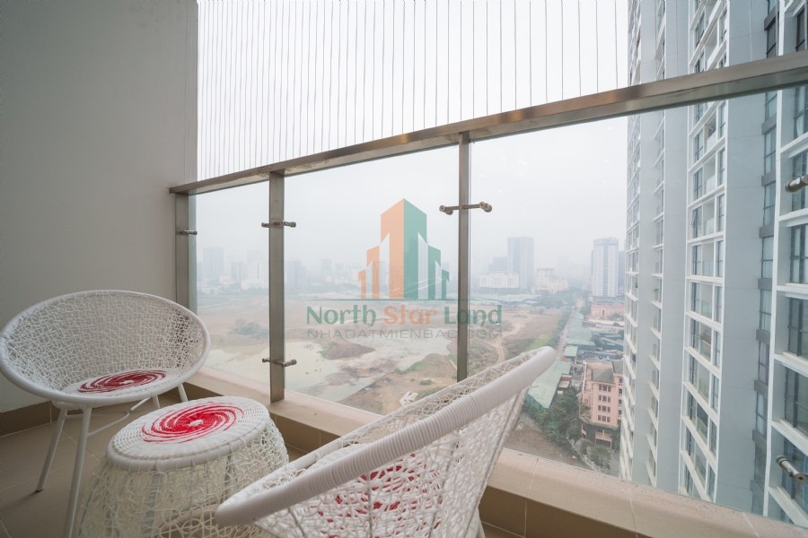Cho thuê căn hộ cao cấp Vinhomes Skylake, 3 phòng ngủ, tầng cao, view khu dân cư, tại quận Từ Liêm. 1