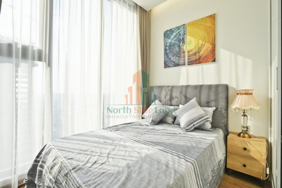 Căn hộ cao cấp Vinhomes Metropolis, 4 phòng ngủ, tầng cao, có ban công, full nội thất cho thuê khu vực quận Ba Đình. 2