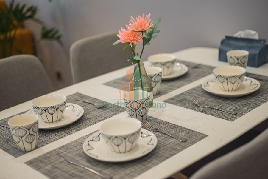 Cho thuê căn hộ cao cấp Vinhomes Skylake, 2 phòng ngủ, có ban công, view thành phố, tại quận Từ Liêm với mức giá ưu đãi. 15