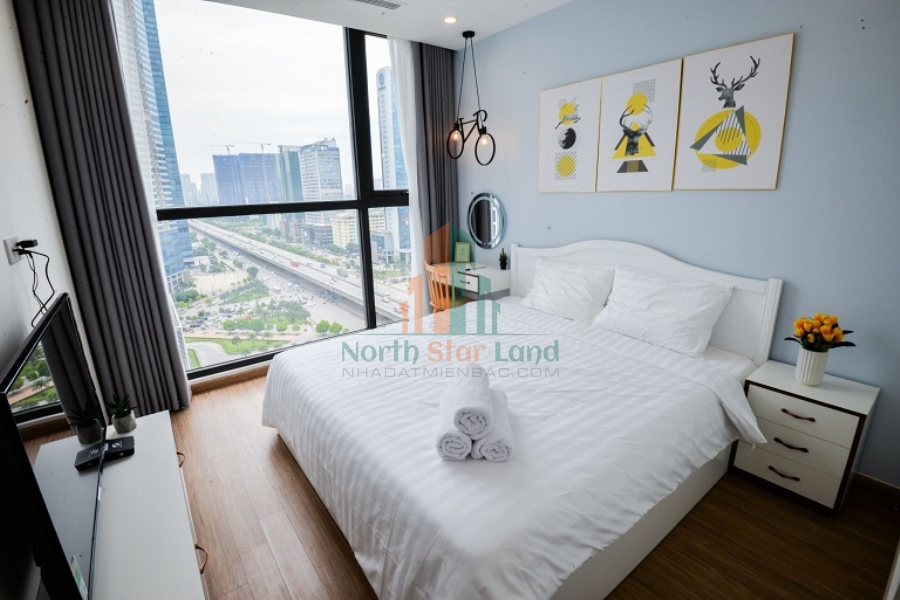 Cho thuê căn hộ sang chảnh bậc nhất Vinhomes Metropolis dành cho người đẳng cấp, 2 phòng ngủ, view thành phố và Khu Dân cư 6