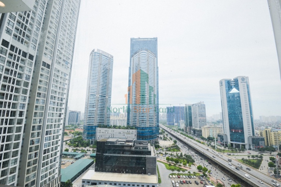 Cho thuê căn hộ sang chảnh bậc nhất Vinhomes Metropolis dành cho người đẳng cấp, 2 phòng ngủ, view thành phố và Khu Dân cư 10
