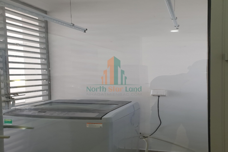 Cho thuê căn hộ cao cấp Vinhomes Gardenia, 2 phòng ngủ, có ban công, khu vực quận Nam Từ Liêm 2