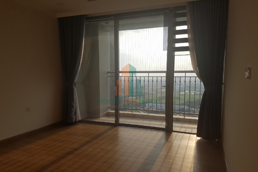 Căn hộ cao cấp 4 phòng ngủ Vinhomes Gardenia, có ban công, view khu dân cư, thoáng mát cần cho thuê khu vực quận Nam Từ Liêm 8