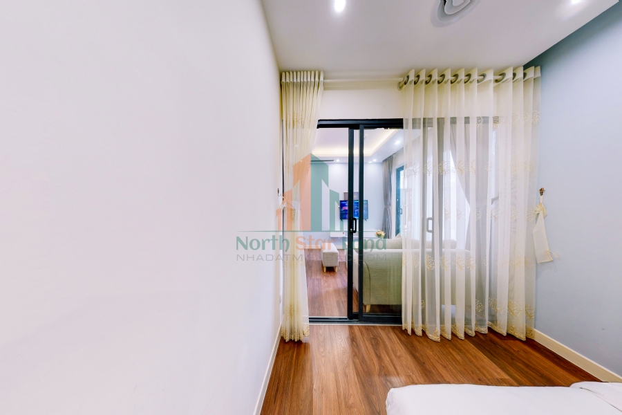 Căn hộ hạng sang Imperia Garden 2 phòng ngủ được thiết kế độc đáo, có ban công, nội thất đầy đủ, khu vực quận Thanh Xuân. 1