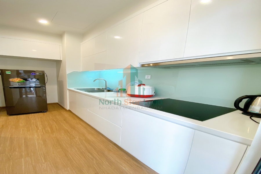 Căn hộ sang xịn Vinhomes Skylake, 2 phòng ngủ, tầng cao, nội thất đầy đủ, khu vực trung tâm quận Nam Từ Liêm. 4