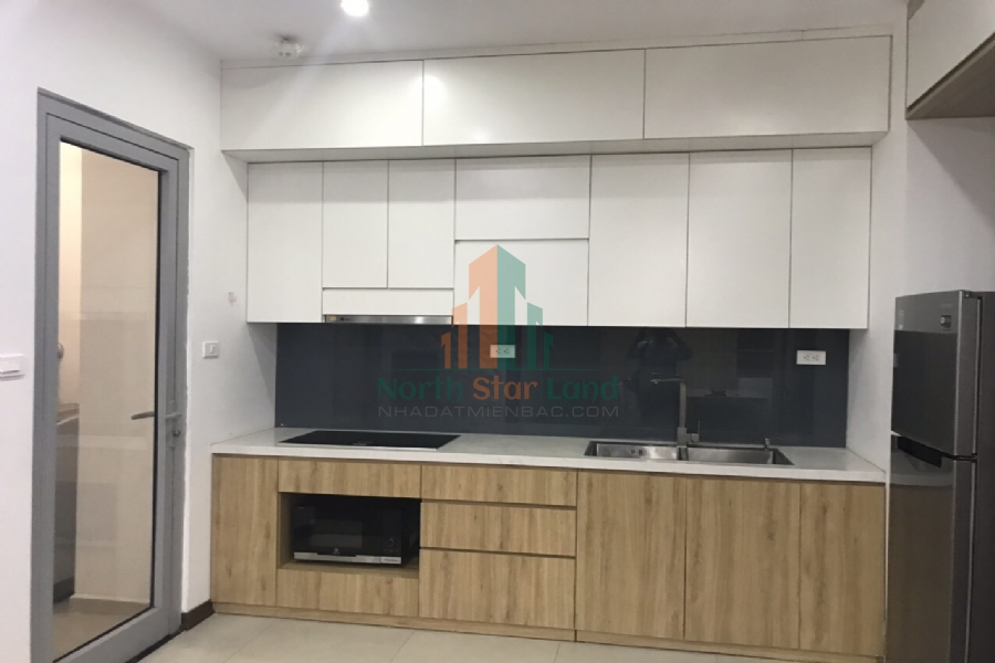Chính chủ cho thuê căn hộ cao cấp Vinhomes Gardenia, 2 phòng ngủ, có ban công, khu vực trung tâm quận Nam Từ Liêm 8