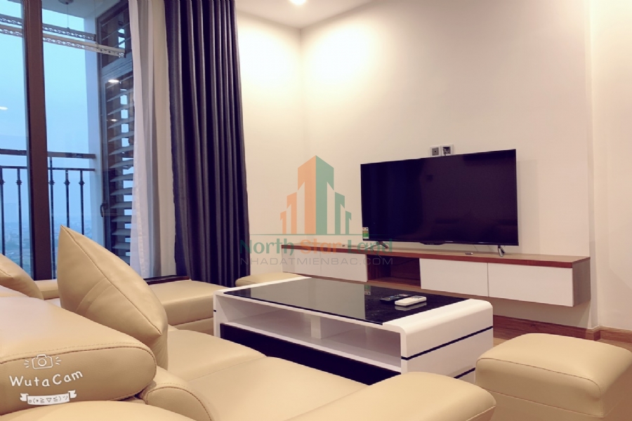 Chính chủ cho thuê căn hộ sang xịn Vinhomes Green Bay, 2 phòng ngủ, có ban công, đầy đủ nội thất, khu vực quận Từ Liêm. 1