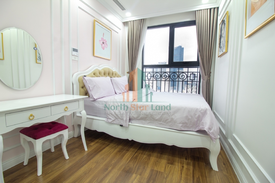 Ấn tượng với căn hộ hạng sang CT8 Emerald, 3 phòng ngủ, nội thất đầy đủ, có ban công, view thành phố, khu vực quận Nam Từ Liêm. 6