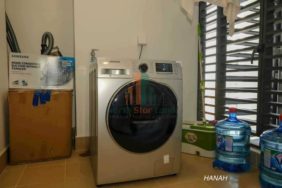 Đừng bỏ lỡ căn hộ hạng sang Vinhomes Skylake 4 phòng ngủ cho thuê, nội thất đầy đủ, có ban công, view thành phố, khu vực quận Nam Từ Liêm. 17