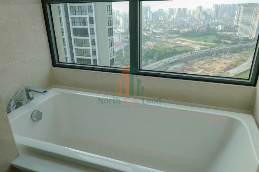 Đừng bỏ lỡ căn hộ hạng sang Vinhomes Skylake 4 phòng ngủ cho thuê, nội thất đầy đủ, có ban công, view thành phố, khu vực quận Nam Từ Liêm. 20