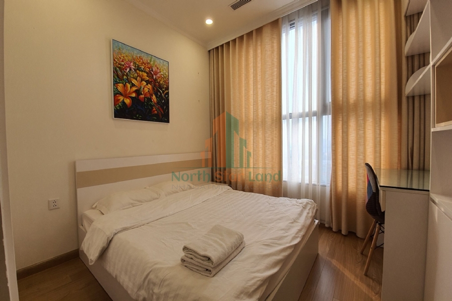 Ấn tượng với căn hộ cao cấp Vinhomes Skylake, 2 phòng ngủ, có ban công, full nội thất, view thành phố, khu vực quận Nam Từ Liêm 3