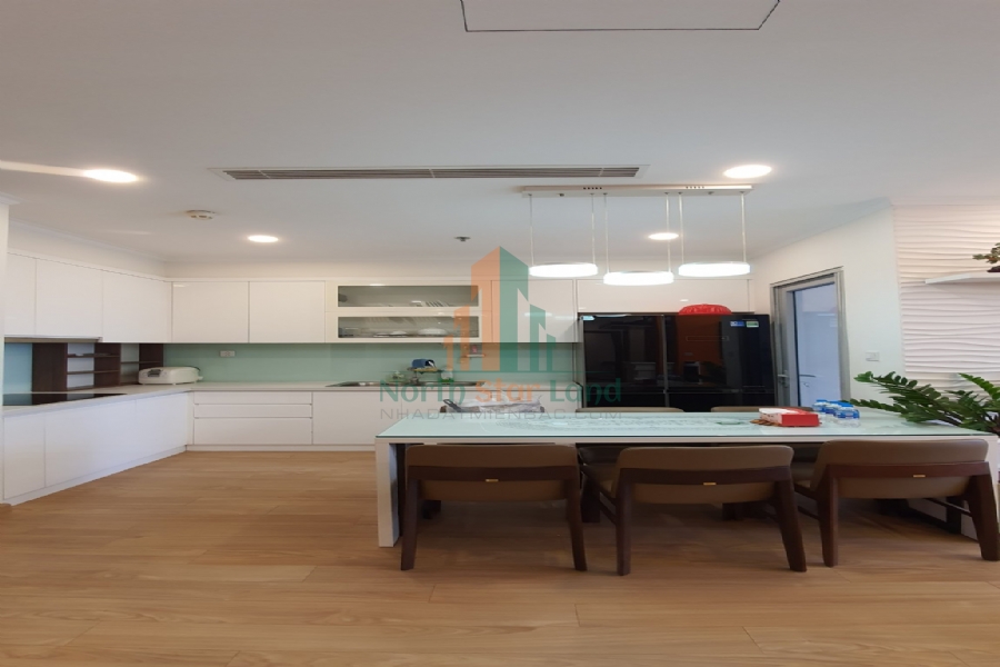Ấn tượng với căn hộ cao cấp Vinhomes Skylake, 2 phòng ngủ, có ban công, full nội thất, view thành phố, khu vực quận Nam Từ Liêm 17