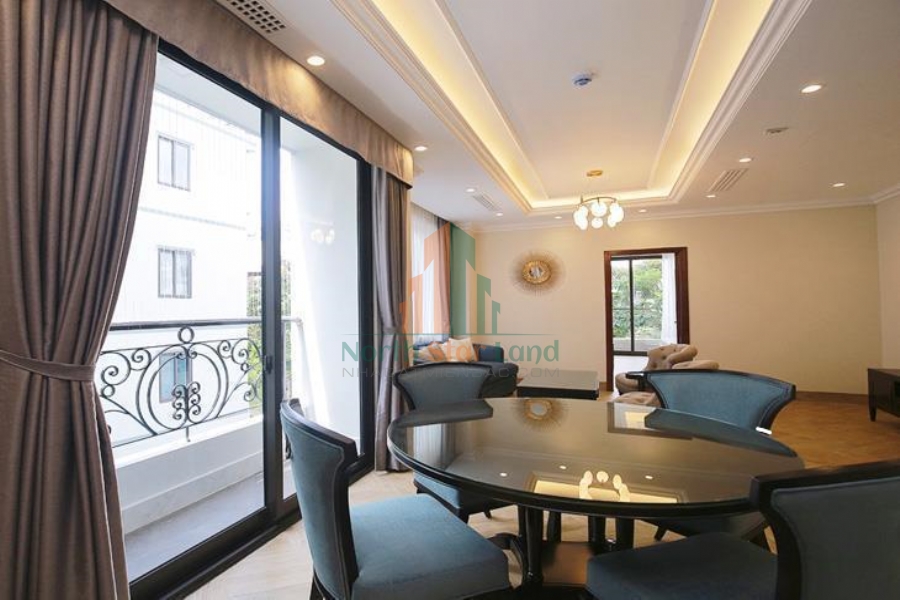 Còn duy nhất 1 phòng có ban công view Hồ Tây thoáng mát khu vực quận Tây Hồ 2