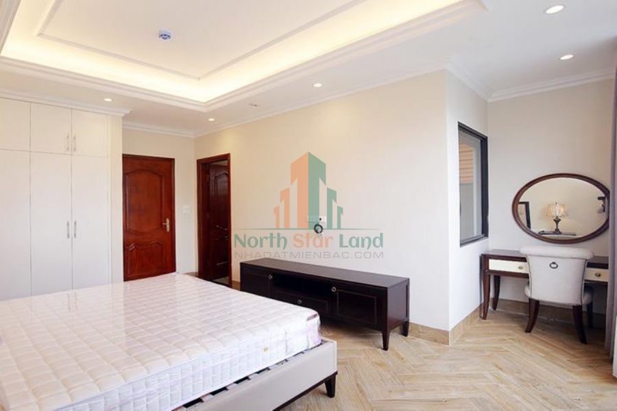Còn duy nhất 1 phòng có ban công view Hồ Tây thoáng mát khu vực quận Tây Hồ 8