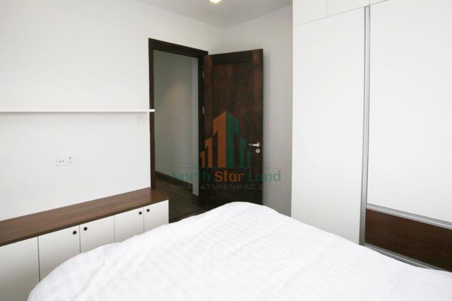 Cho thuê căn hộ dịch vụ 2 phòng ngủ, đầy đủ nội thất hiện đại tại trung tâm quận Tây Hồ 18