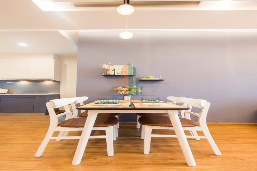 Khẳng định đẳng cấp với căn hộ cho thuê lý tưởng tại Vinhomes Metropolis Liễu Giai 24